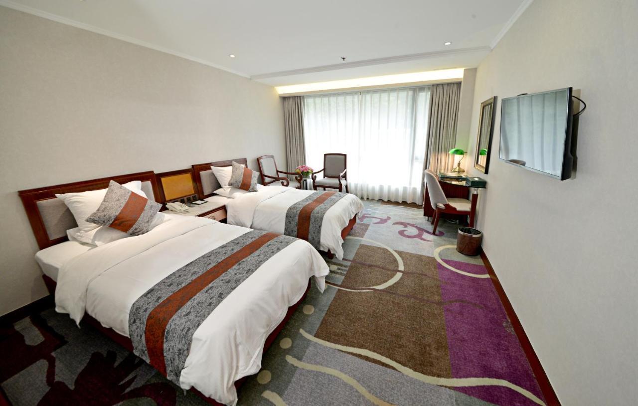 Hotel Guia Macao Extérieur photo